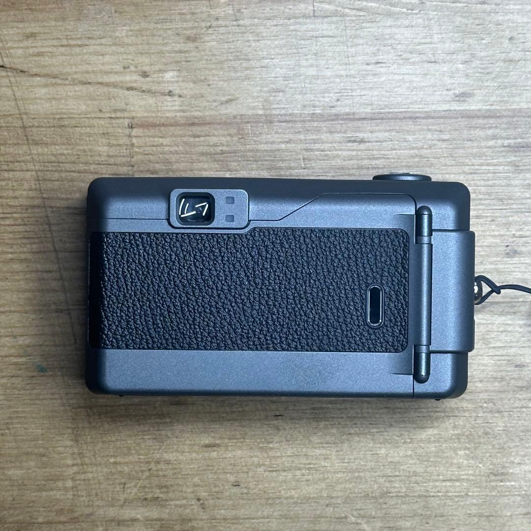 FUJIFILM NATURA CLASSICAコンパクトカメラ