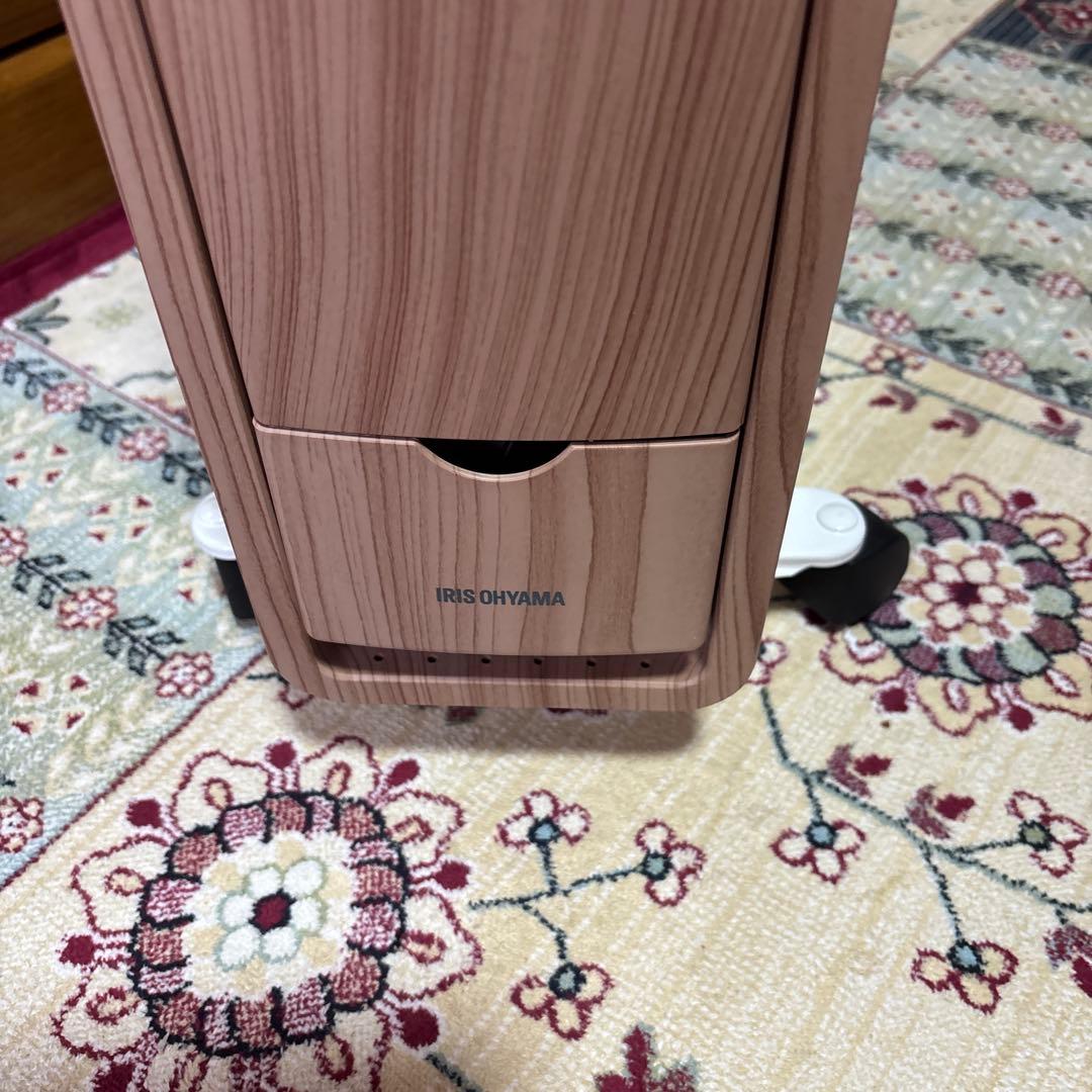 ★アイリスオーヤマ　かわいいオイルヒーター★