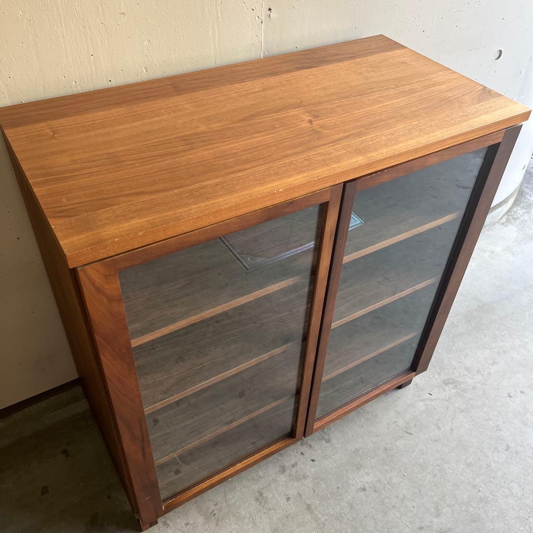 美品・廃盤希少★無印 ウォールナット材キャビネット・ガラス扉