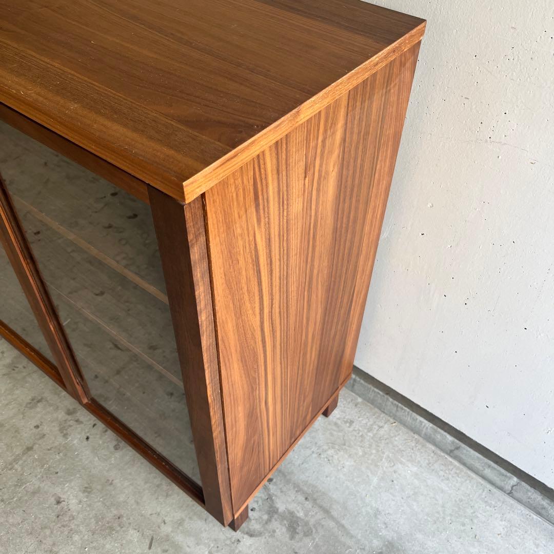 美品・廃盤希少★無印 ウォールナット材キャビネット・ガラス扉