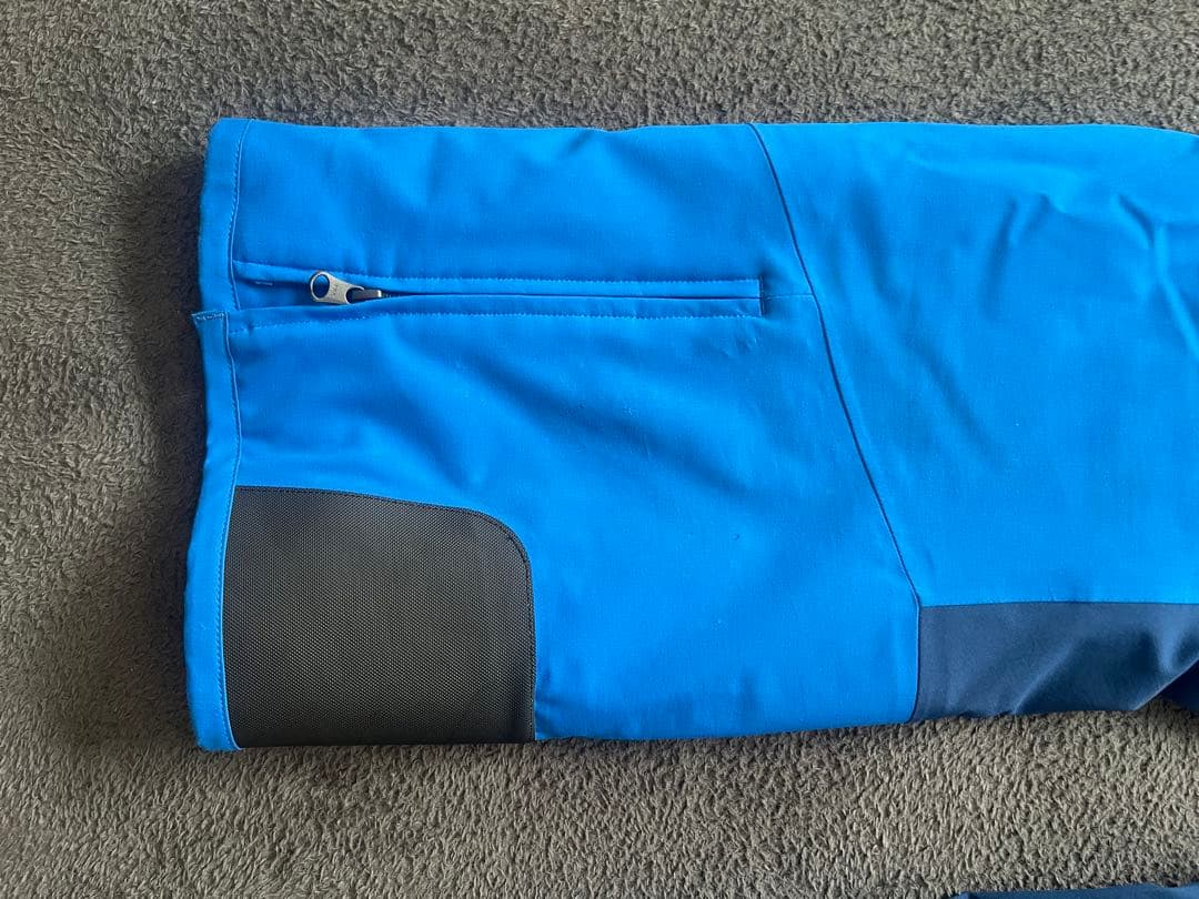 ❤️オンヨネ❤️Salomon ❤️スキーウェア ❤️ジャケット・パンツセット