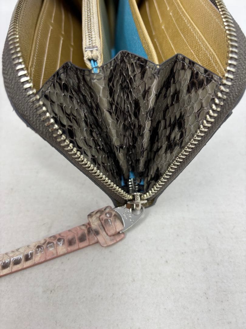 A1129 ADMJ ラウンドウォレット 蛇革 マルチマテリアル