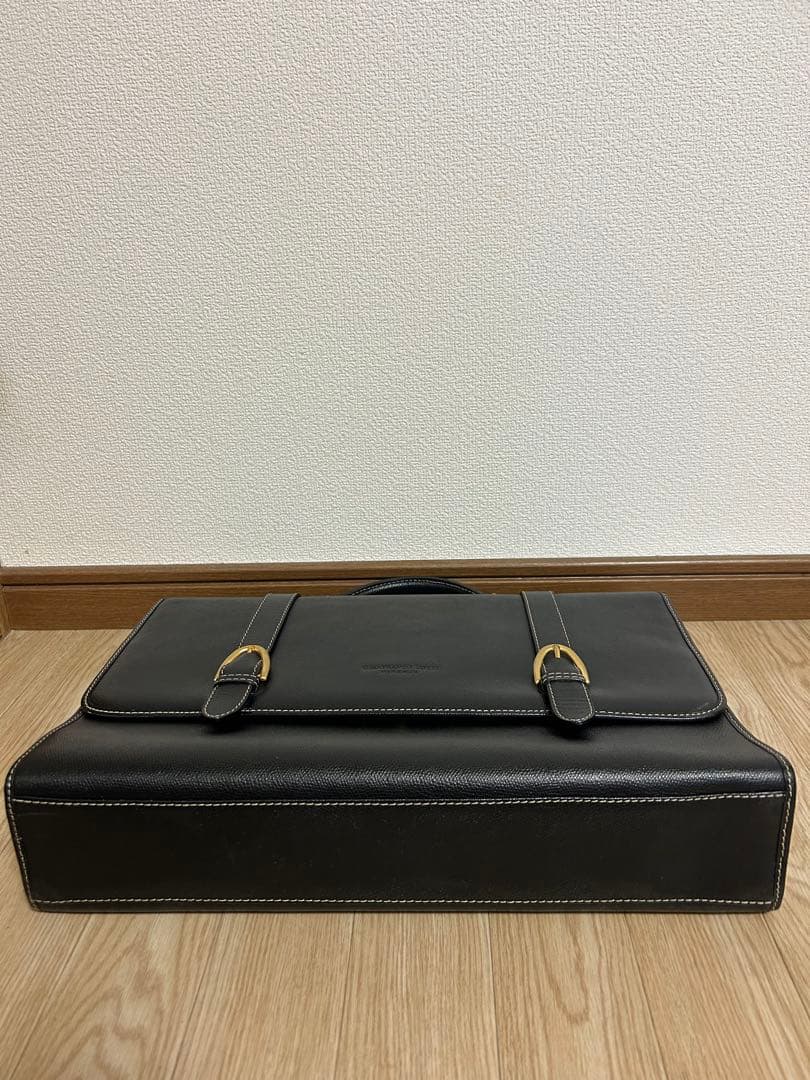 ビジネスバッグ　ストラップ付き　イタリア製　　値下げ