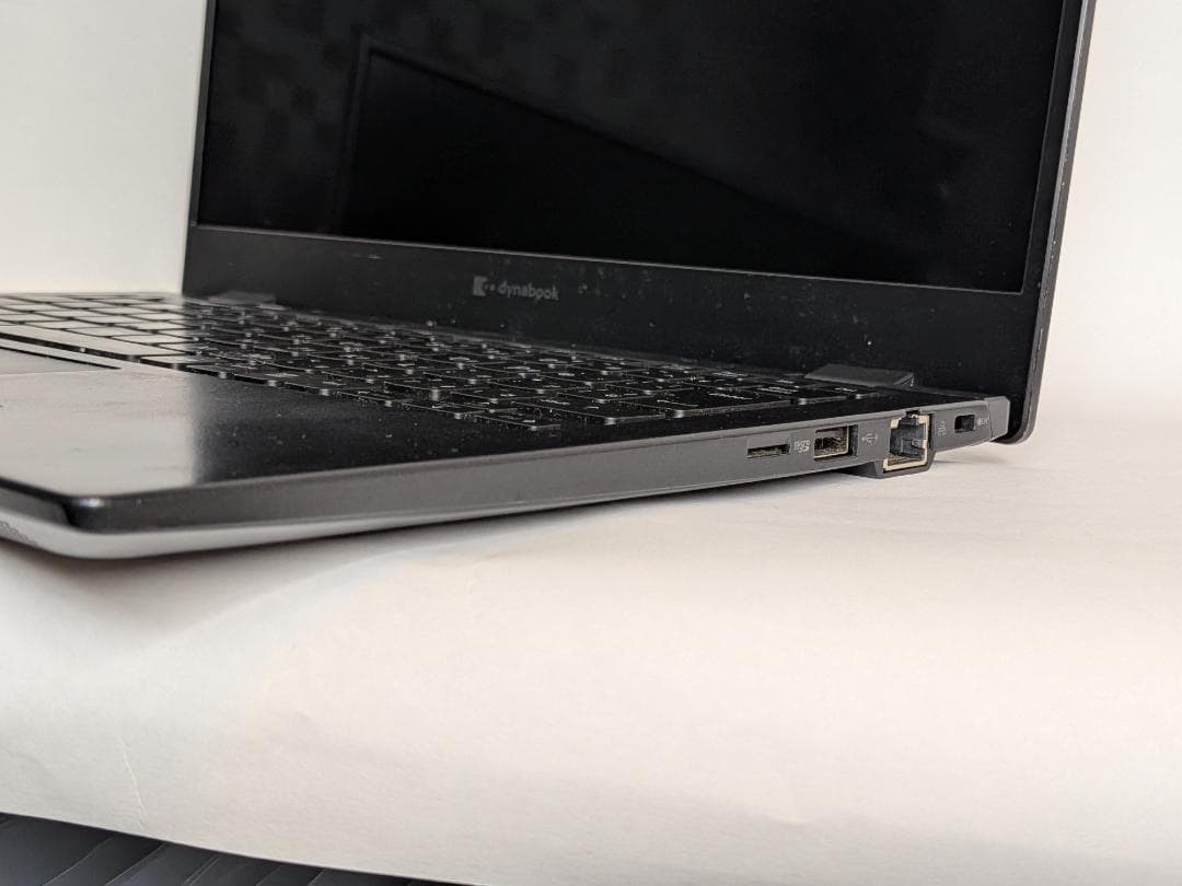 第11世代Core i5 Dynabook G83/HS 191