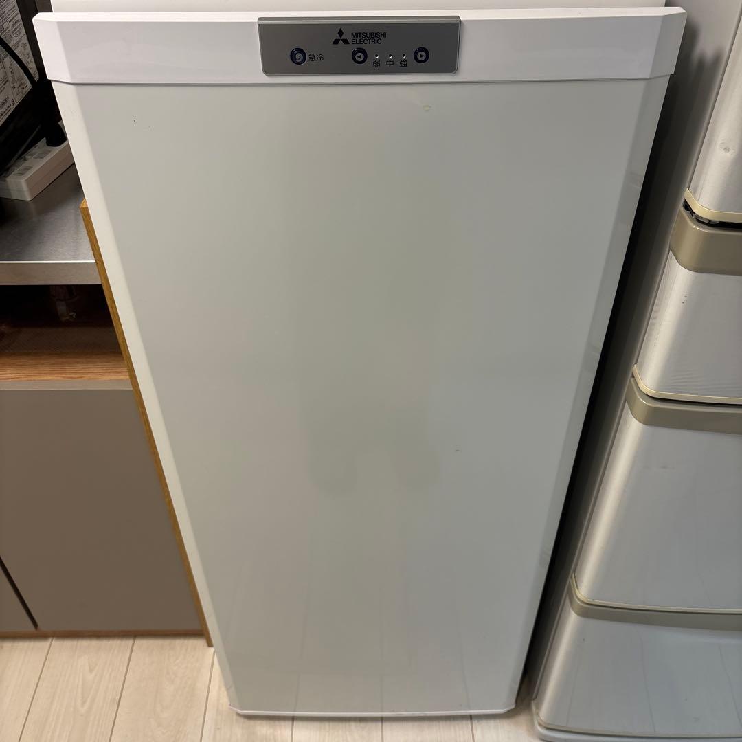 値下げMitsubishi Electric MF-U12H-W冷凍庫 121L