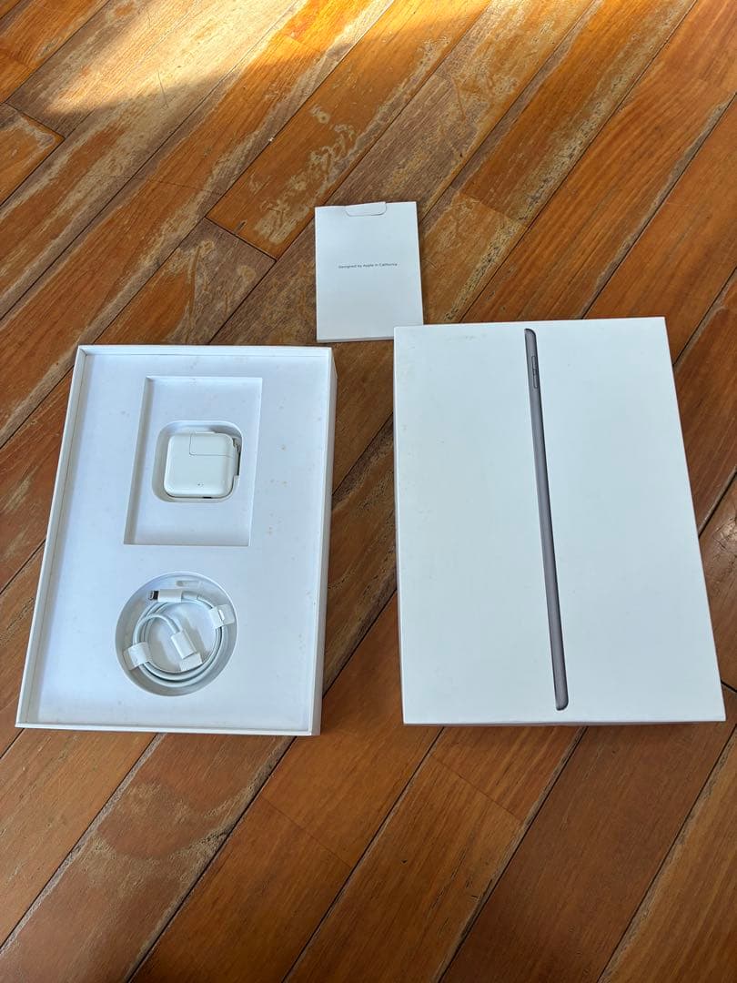 Apple iPad 第７世代/スペースグレイ　128GB wifiタイプ