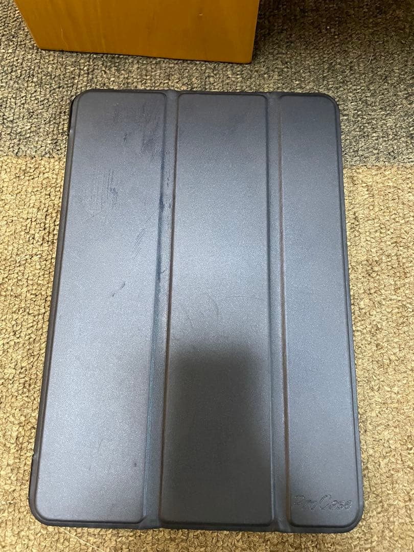 iPad mini 第４世代128GB 10.2インチ スペースグレー