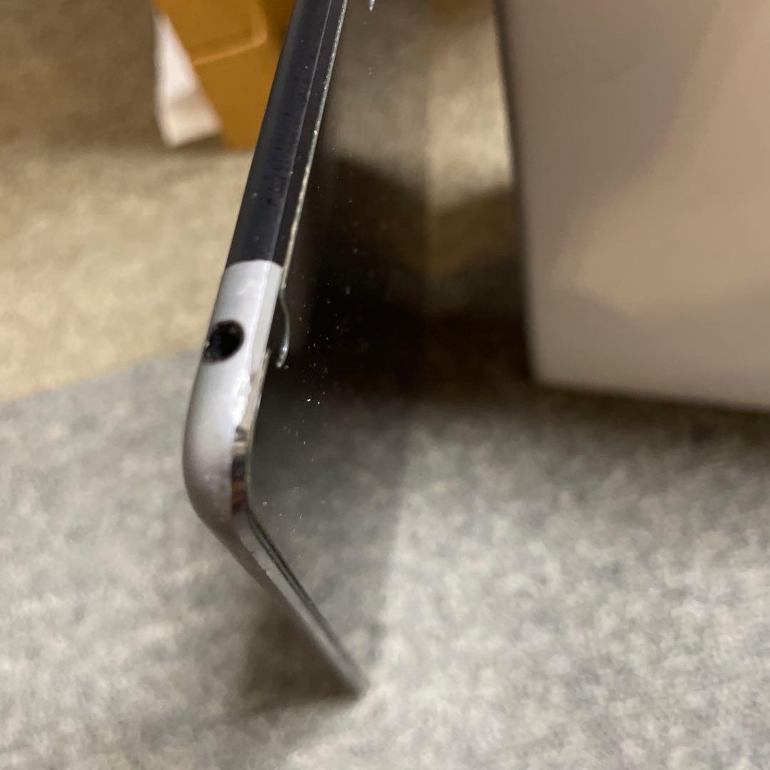 iPad mini 第４世代128GB 10.2インチ スペースグレー