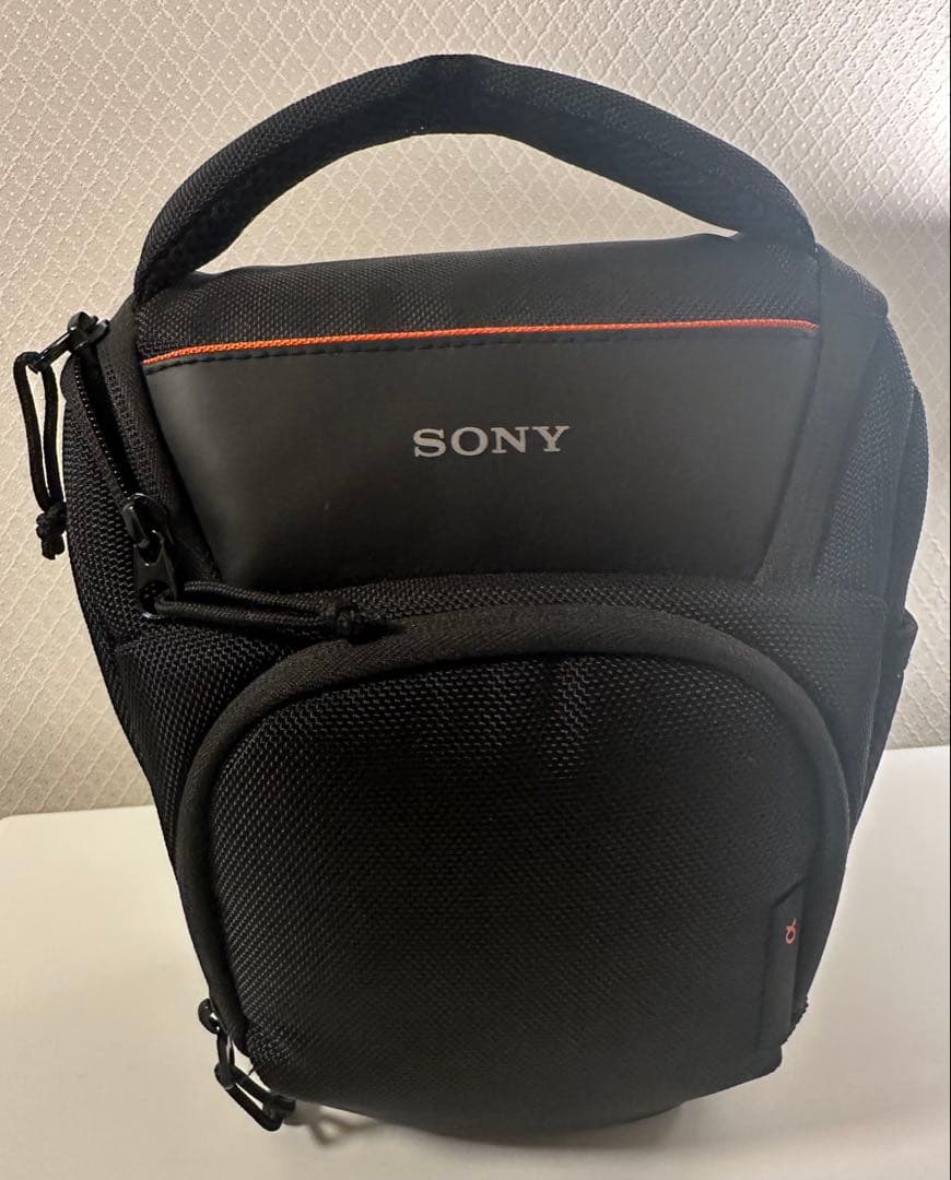 「408枚」 SONY α6400 + 16m m F1.4 SDカード2枚付