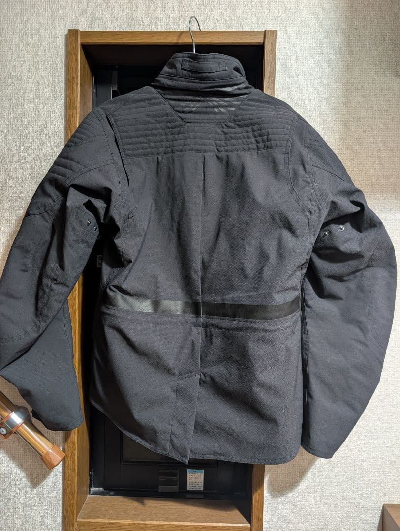 クシタニ　ウインターアーカナジャケット Mサイズ　k-2838 ブラック