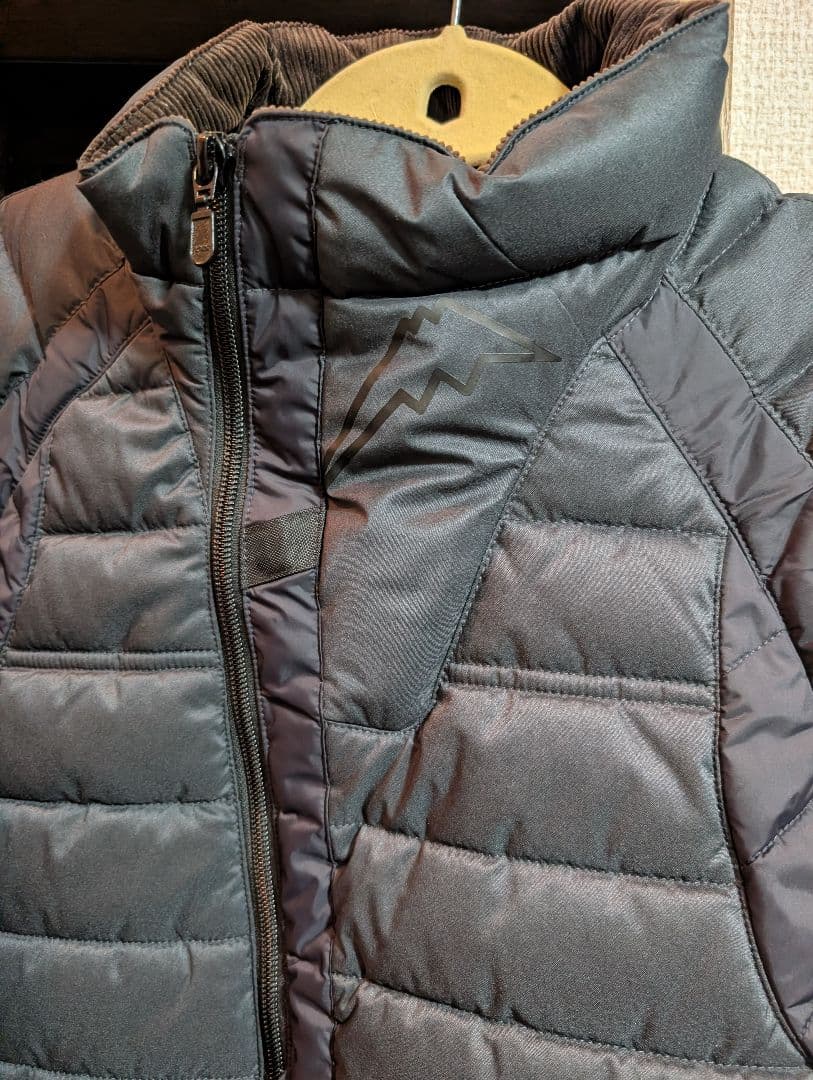 クシタニ　ウインターアーカナジャケット Mサイズ　k-2838 ブラック