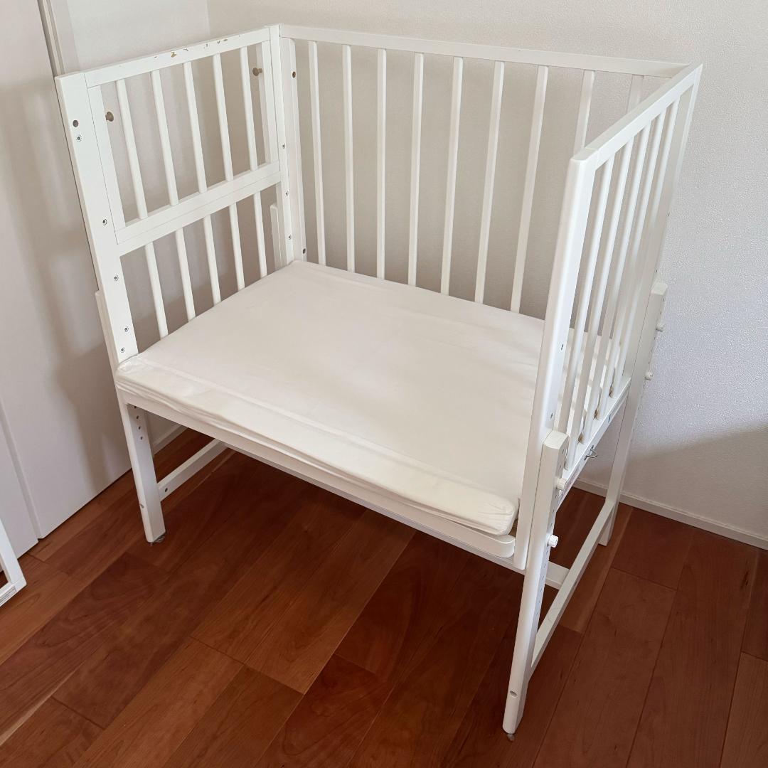 そいねーる ミニ ベビーベッド ホワイト & 専用マット・シーツ付き