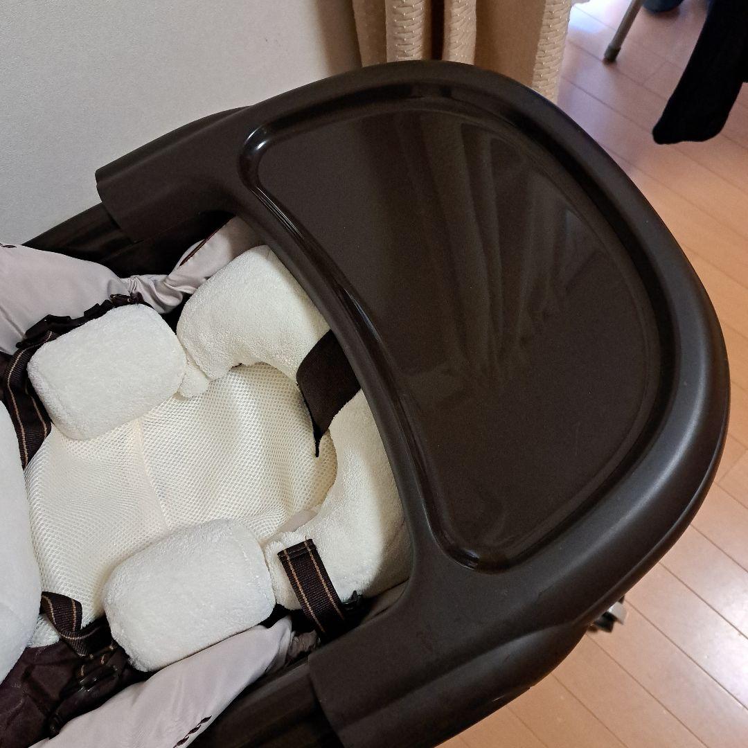 COMBIコンビ　ネムリラ　オートスウィング電動