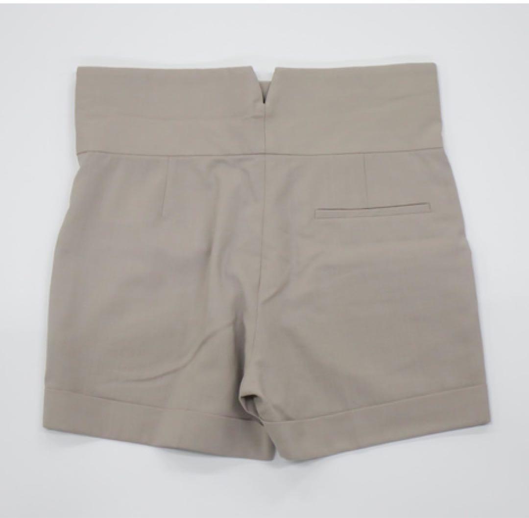 Tokukaiさま専用Maison Margiela ベージュ ショートパンツ