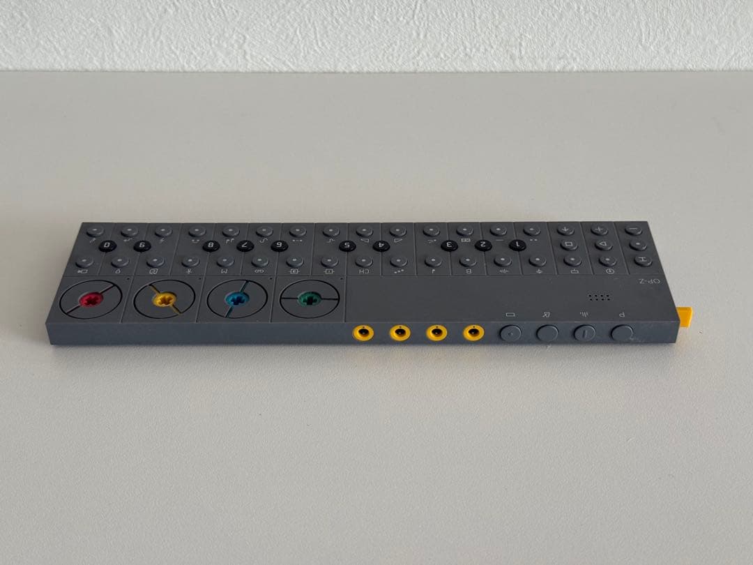 【オプション付】 teenage engineering OP-Z