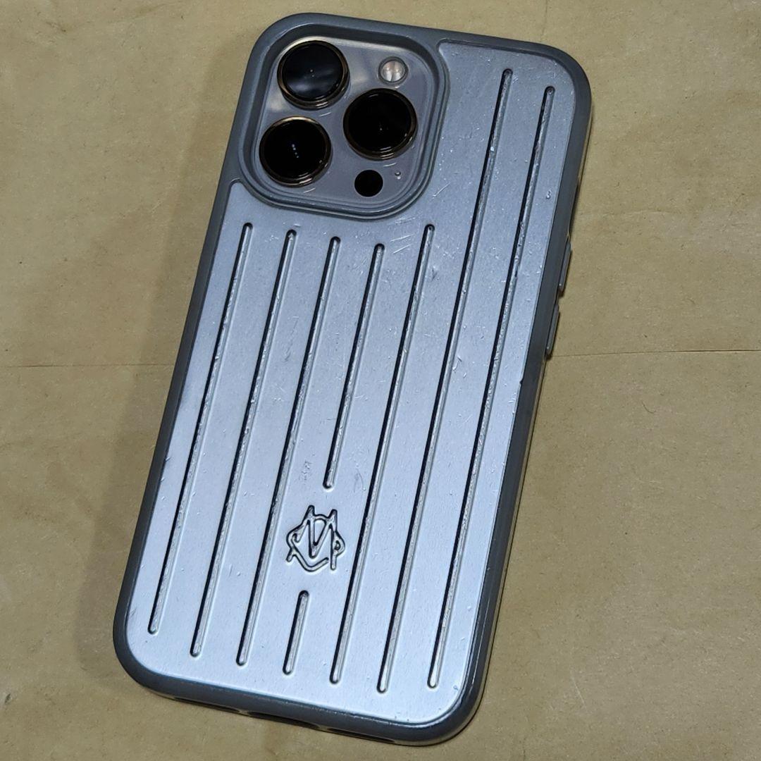iPhone13Pro 256GBゴールド＋RIMOWAのケース