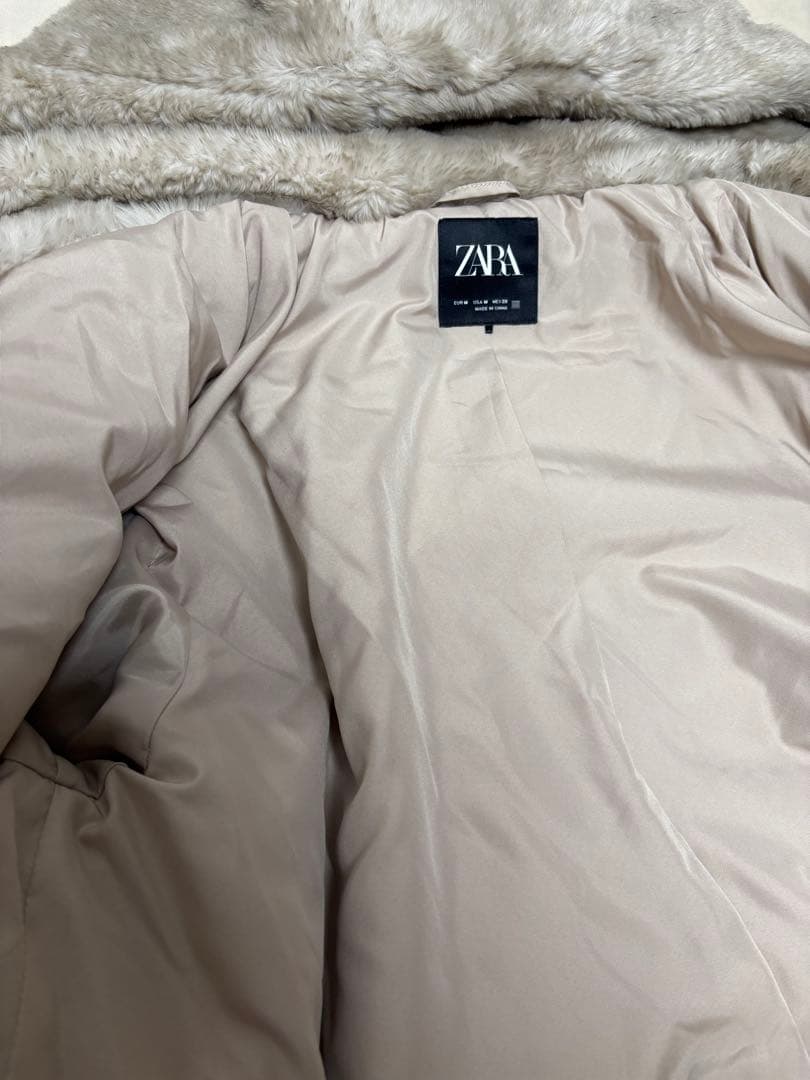ZARAファーコート