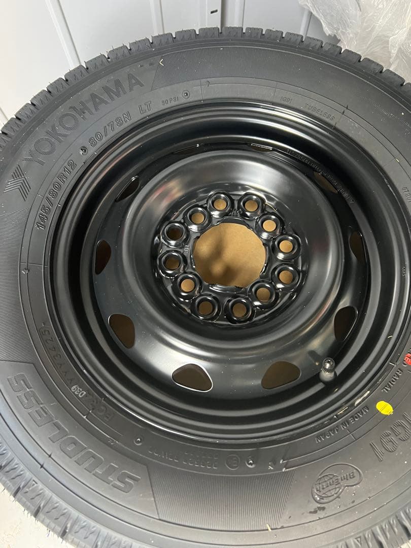 ホンダN-VAN YOKOHAMA iceGUARD スタッドレスタイヤセット