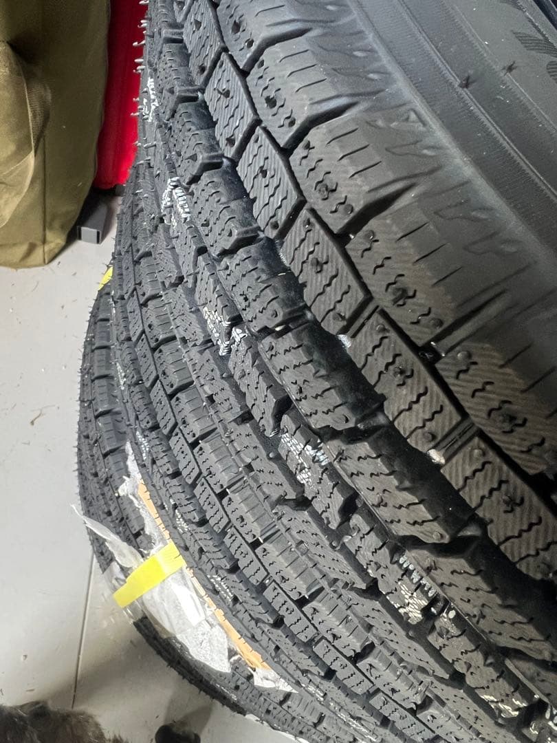 ホンダN-VAN YOKOHAMA iceGUARD スタッドレスタイヤセット