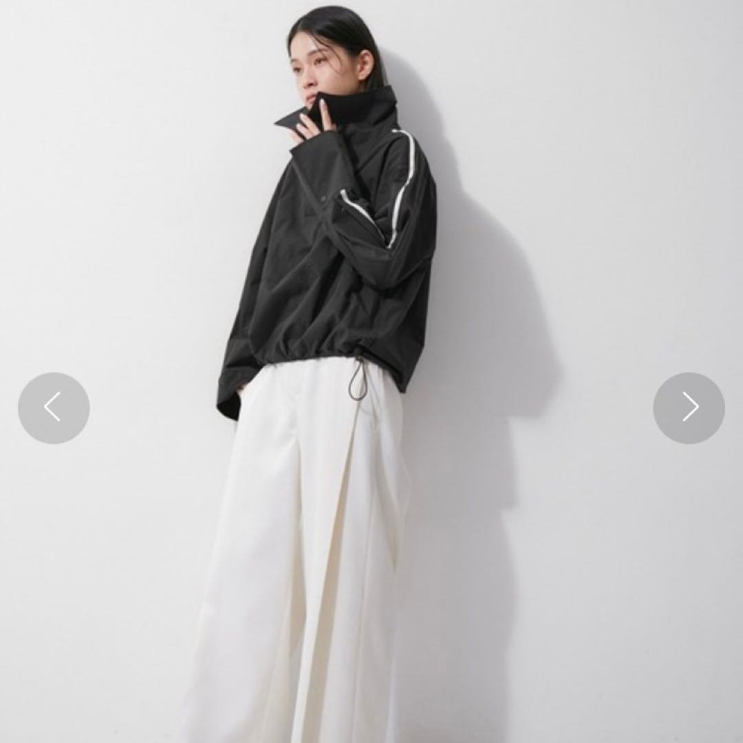 美品　アダムエロペ　ナイロンジャケット　スタンドネックドロストシャツ　ブルゾン黒