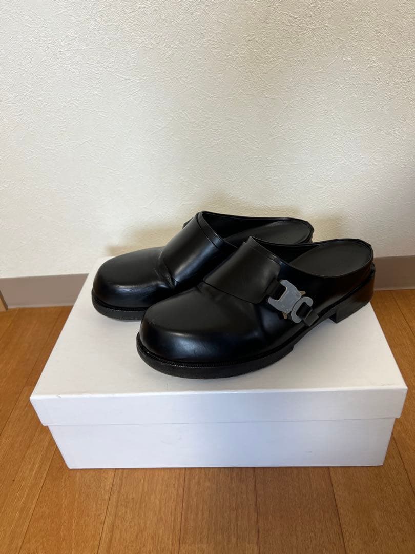 alyx ローファー　黒 金属バックル