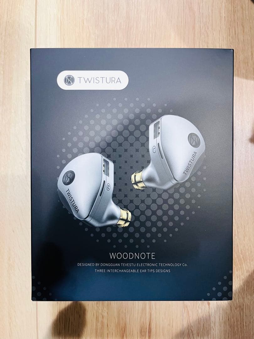 【値下げ中】TWISTURA WOODNOTE イヤフォン