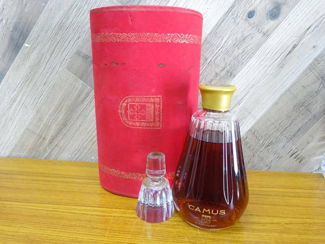 藤016 CAMUS ブランデー バカラボトル 700ml 40％