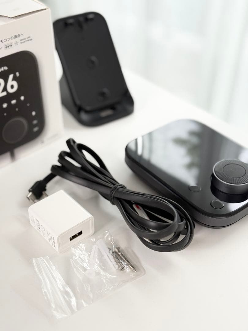 【ほぼ新品】スイッチボットハブ3