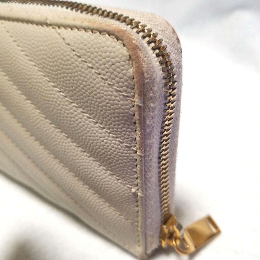 SAINT LAURENT カサンドラ　Vステッチ　キルティング長財布