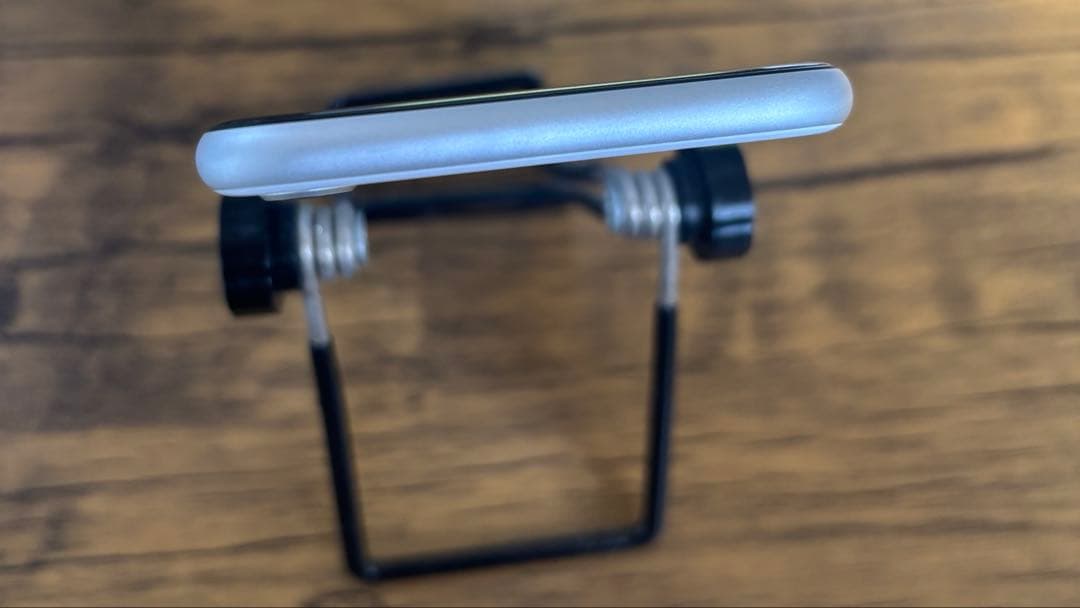 iPhone SE 第2世代 128GB SIMフリー バッテリー79%初期化済