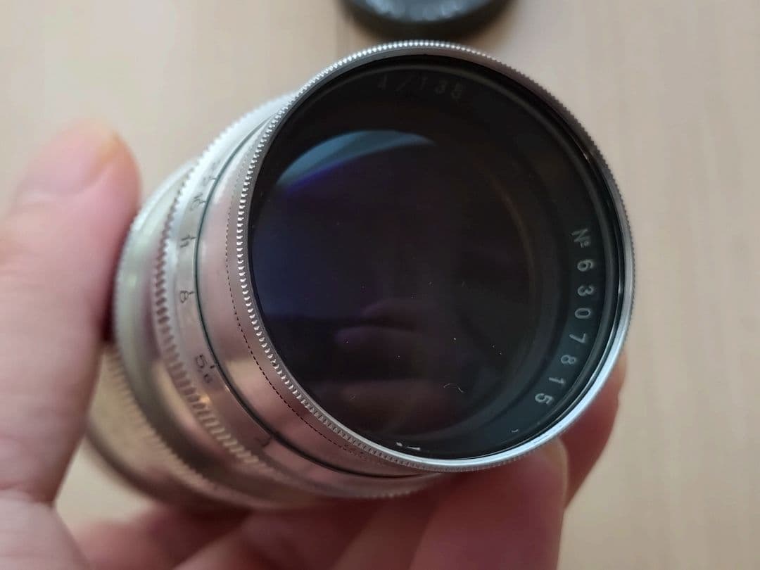 ソ連製レンズ Jupiter11 135mm f4 ライカL39マウント