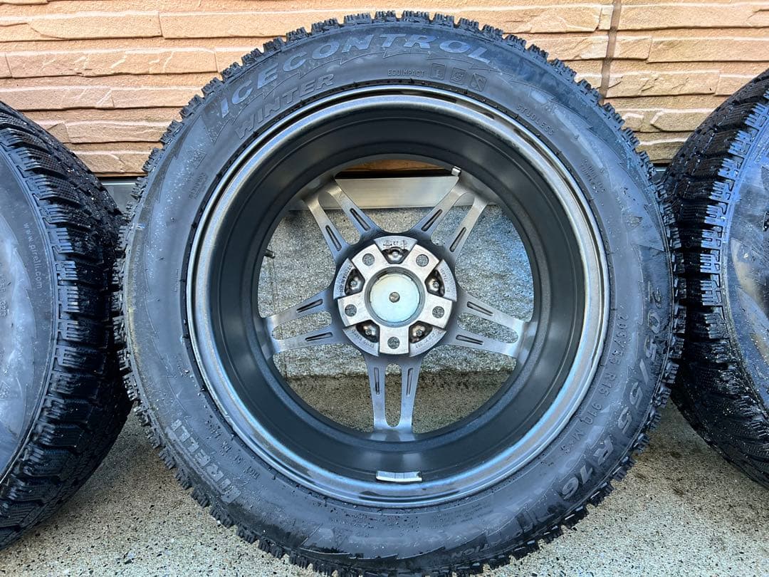 か*と様  16インチ ホイール4本 PCD120 +40