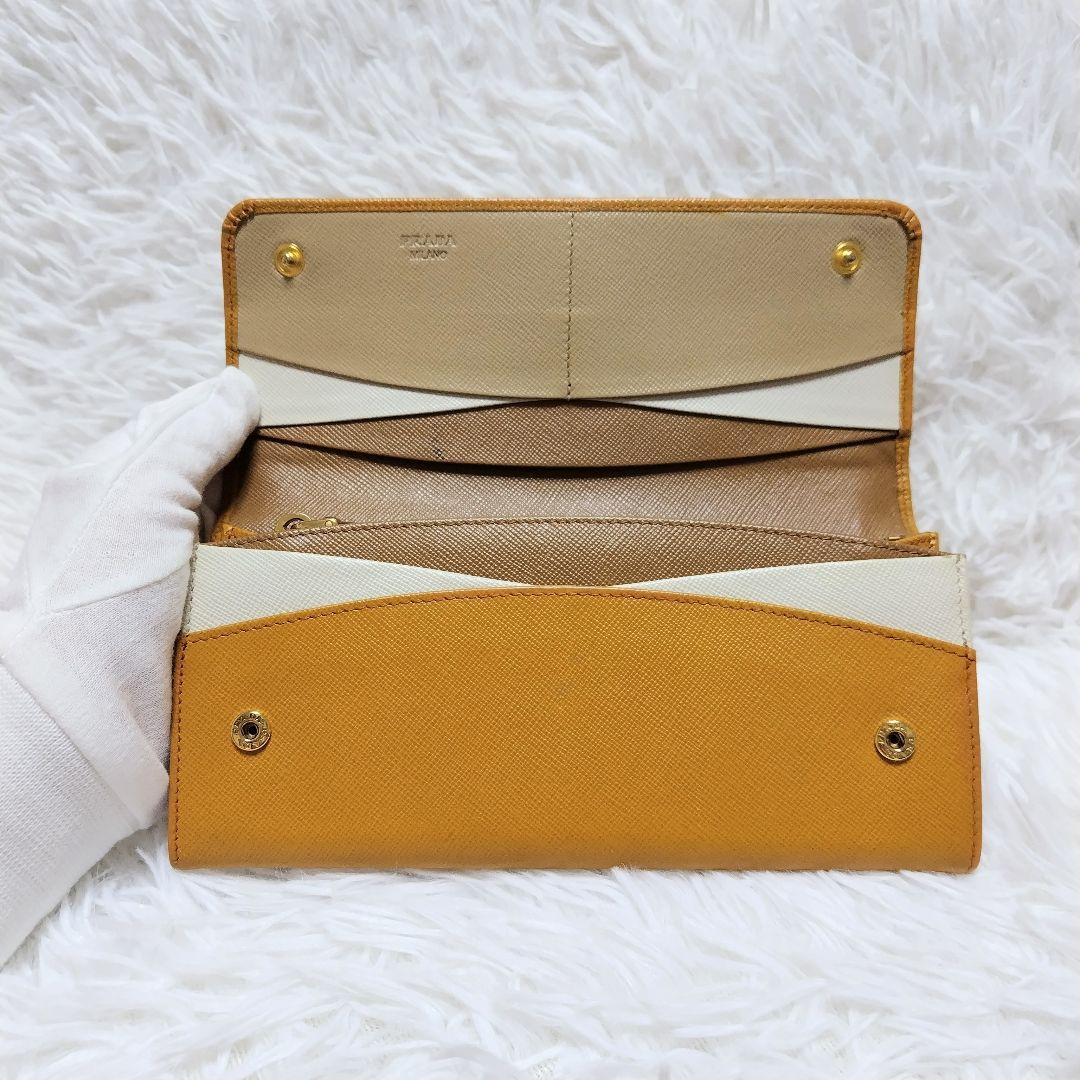 レア美品✨プラダ◇マルチカラーフラップ長財布　キャラメルミルクティーゴールド金具