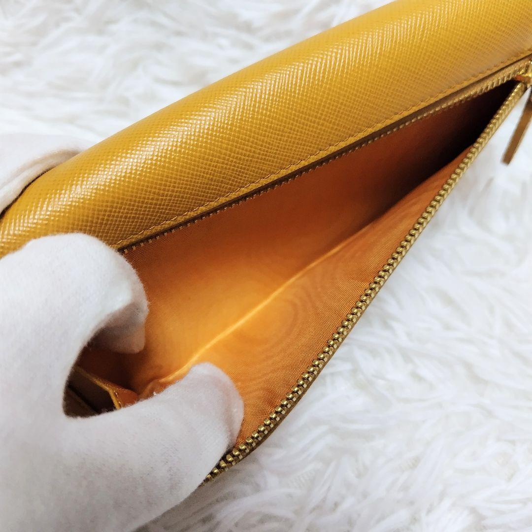 レア美品✨プラダ◇マルチカラーフラップ長財布　キャラメルミルクティーゴールド金具