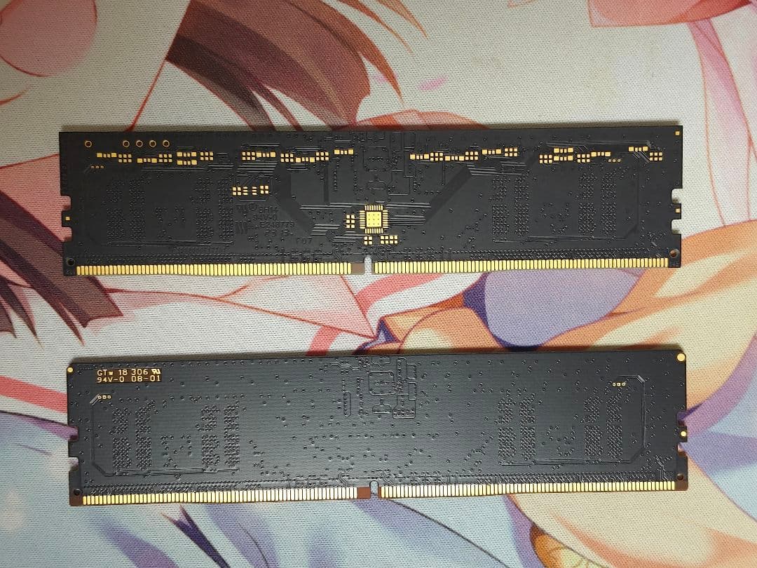 DDR5 16GB メモリ ADATA crucial