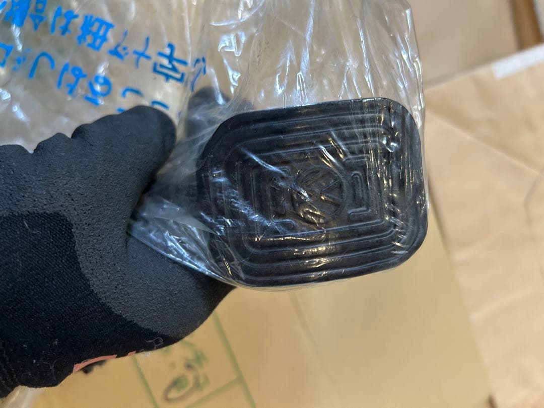空冷ビートル 右ハンドル用ペダル ペダルラバー付 '68~ON 純正品