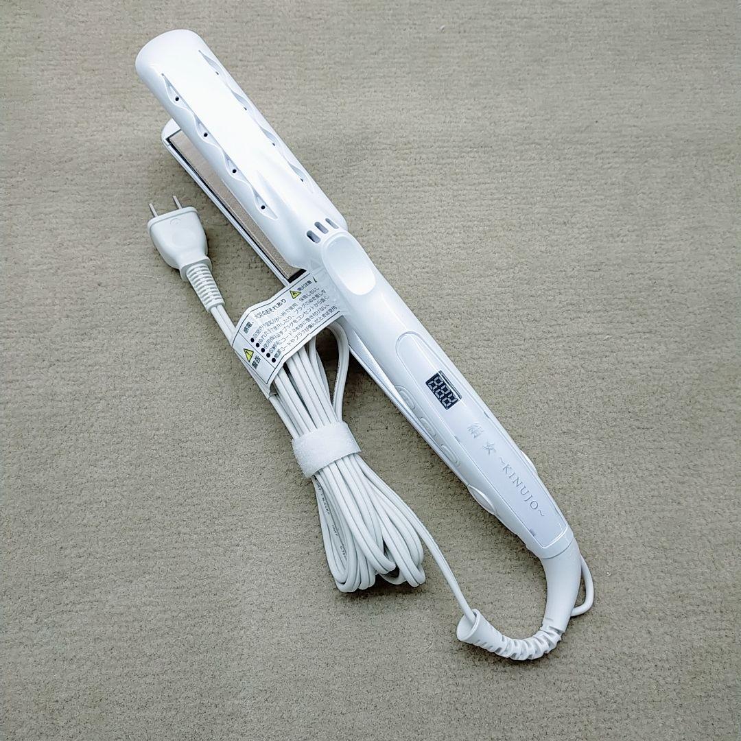 新品未使用❤KINUJO 絹女 ストレート アイロン ホワイト