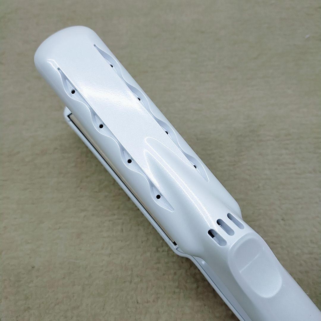 新品未使用❤KINUJO 絹女 ストレート アイロン ホワイト