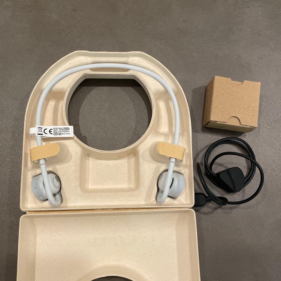 num GO MBN002 ワイヤレスイヤホン　白