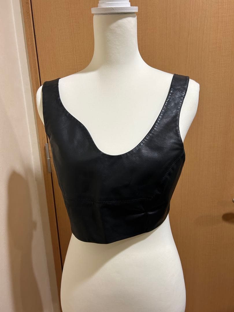 ⭐️イッセイ ミヤケ羊皮ビュスチェ⭐️