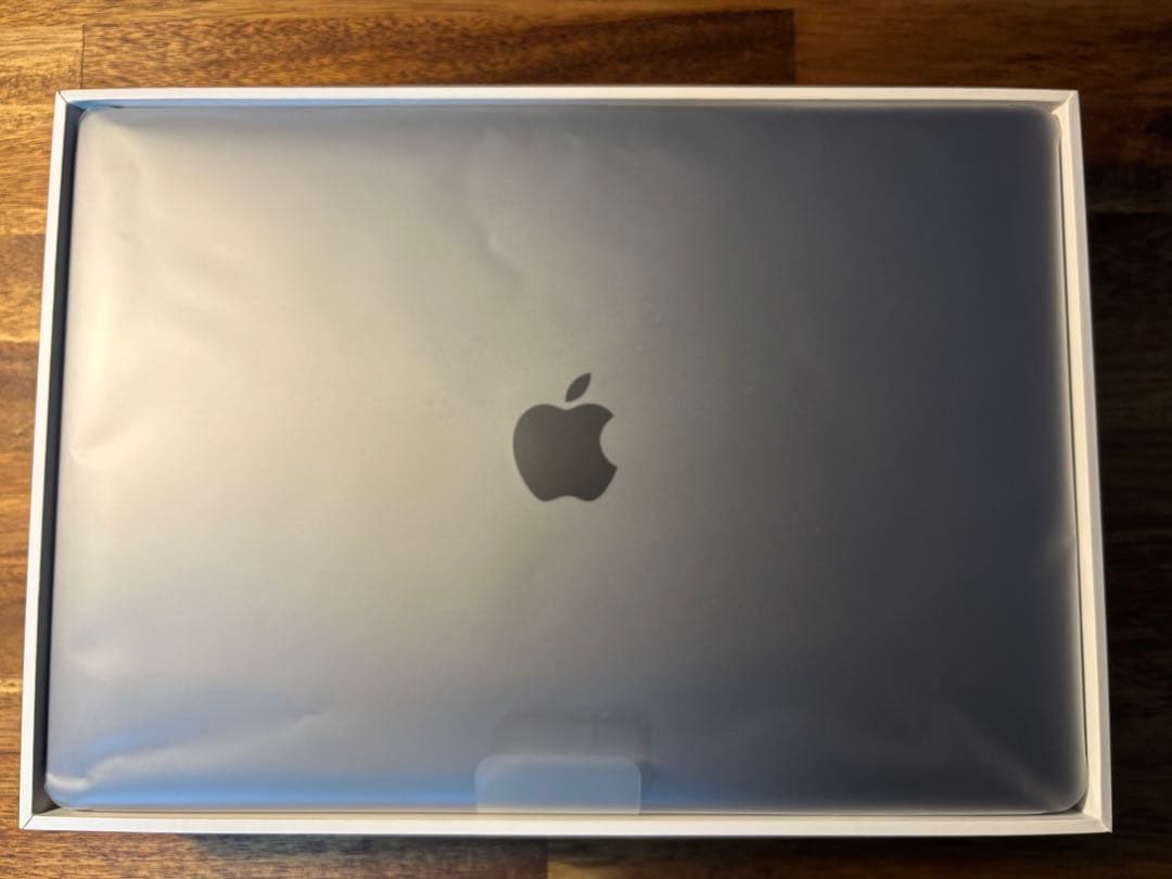 MacBook本体 M1 MacBook Air 8GB 256GB