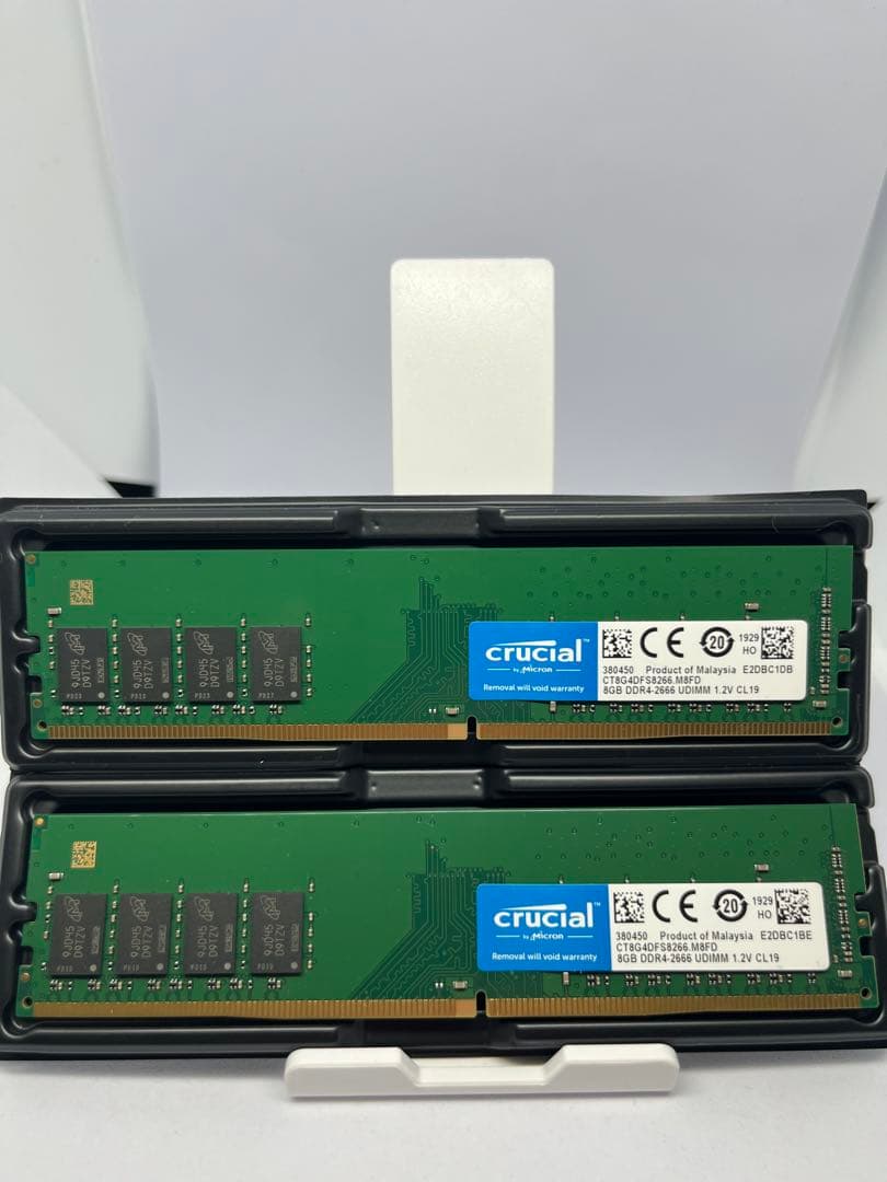 デスクトップPC用　メモリー　DDR4 8GBx2(計16G）