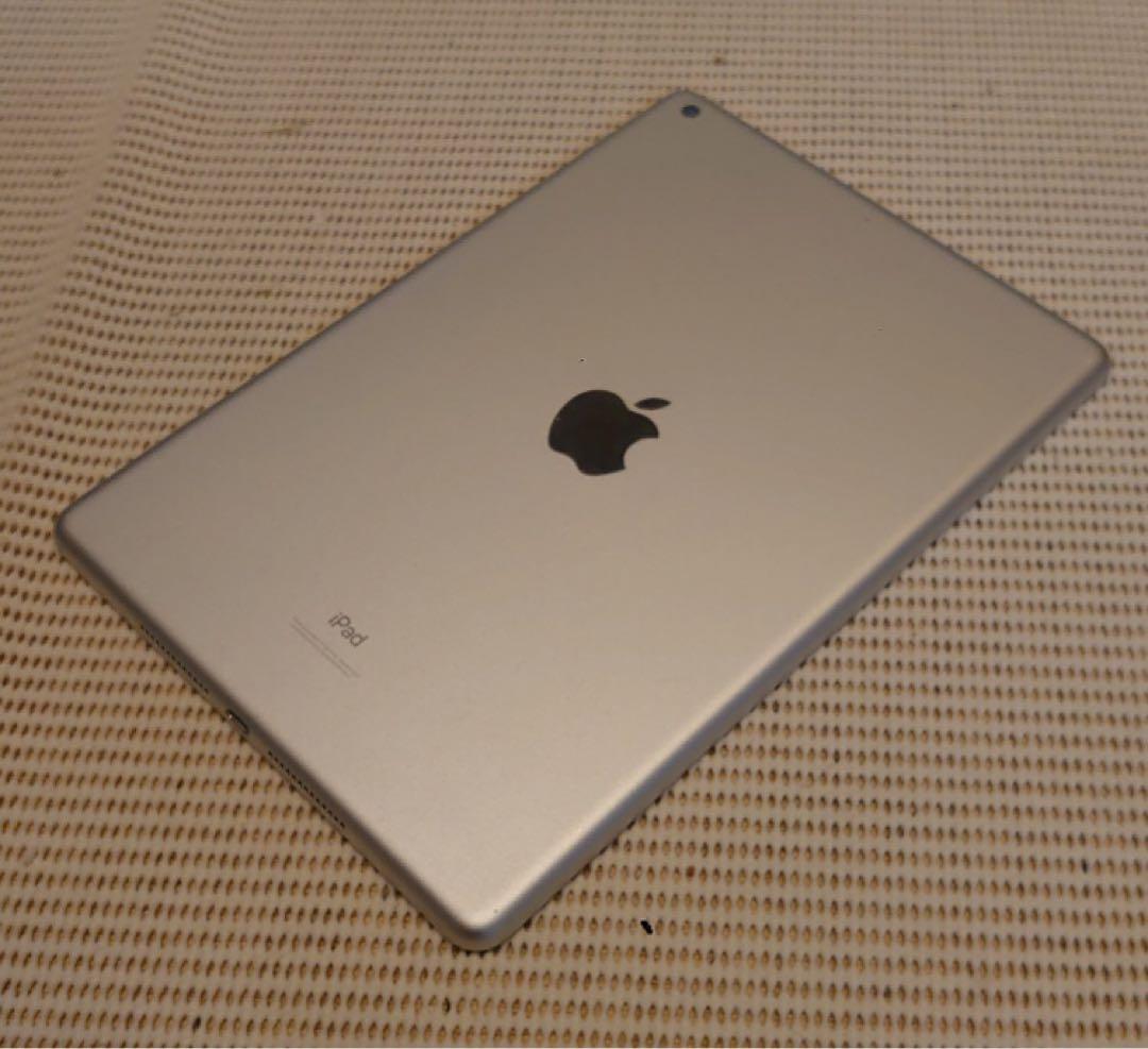 完動品美品iPad第9世代(A2602)本体64GBシルバー送料込WPH9L