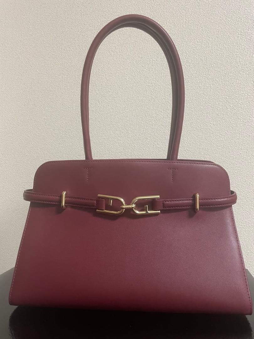 FURLA バーガンディ ハンドバッグ