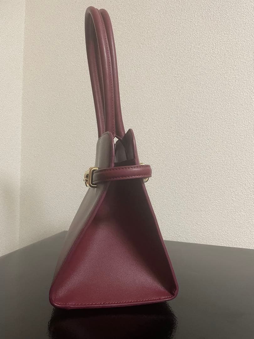FURLA バーガンディ ハンドバッグ
