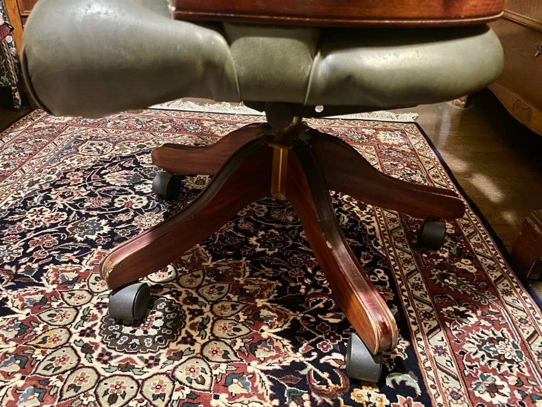 最終値下げヨーロッパアンティークデスクチェア