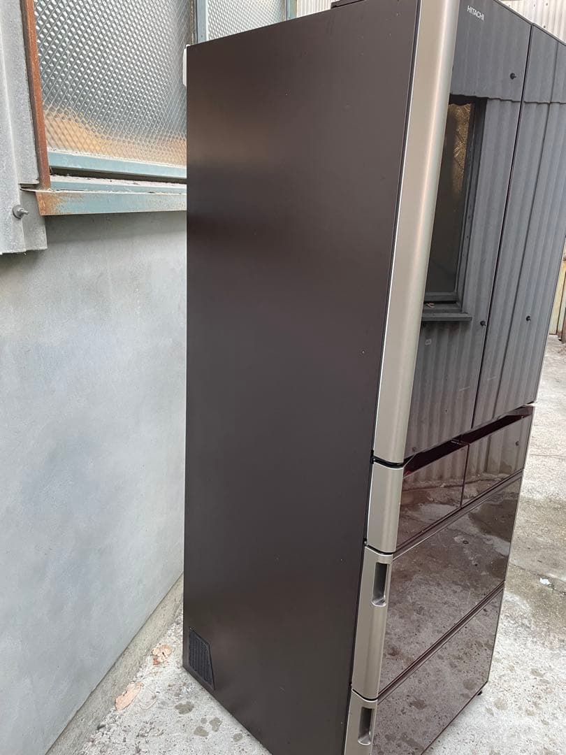 関西買取専門店　日立　565L 6ドア冷蔵庫　真空チルド　R-X5700F