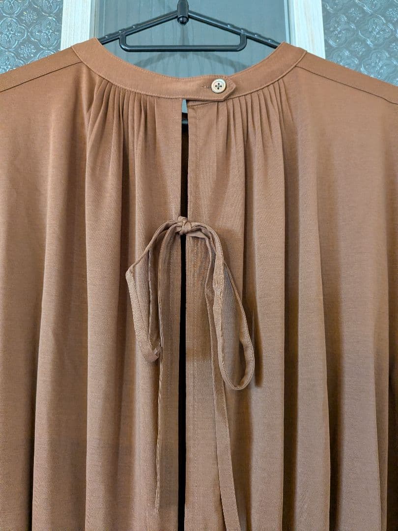 美品　カレンソロジー　ロングワンピース ７分袖　ウエストリボン付