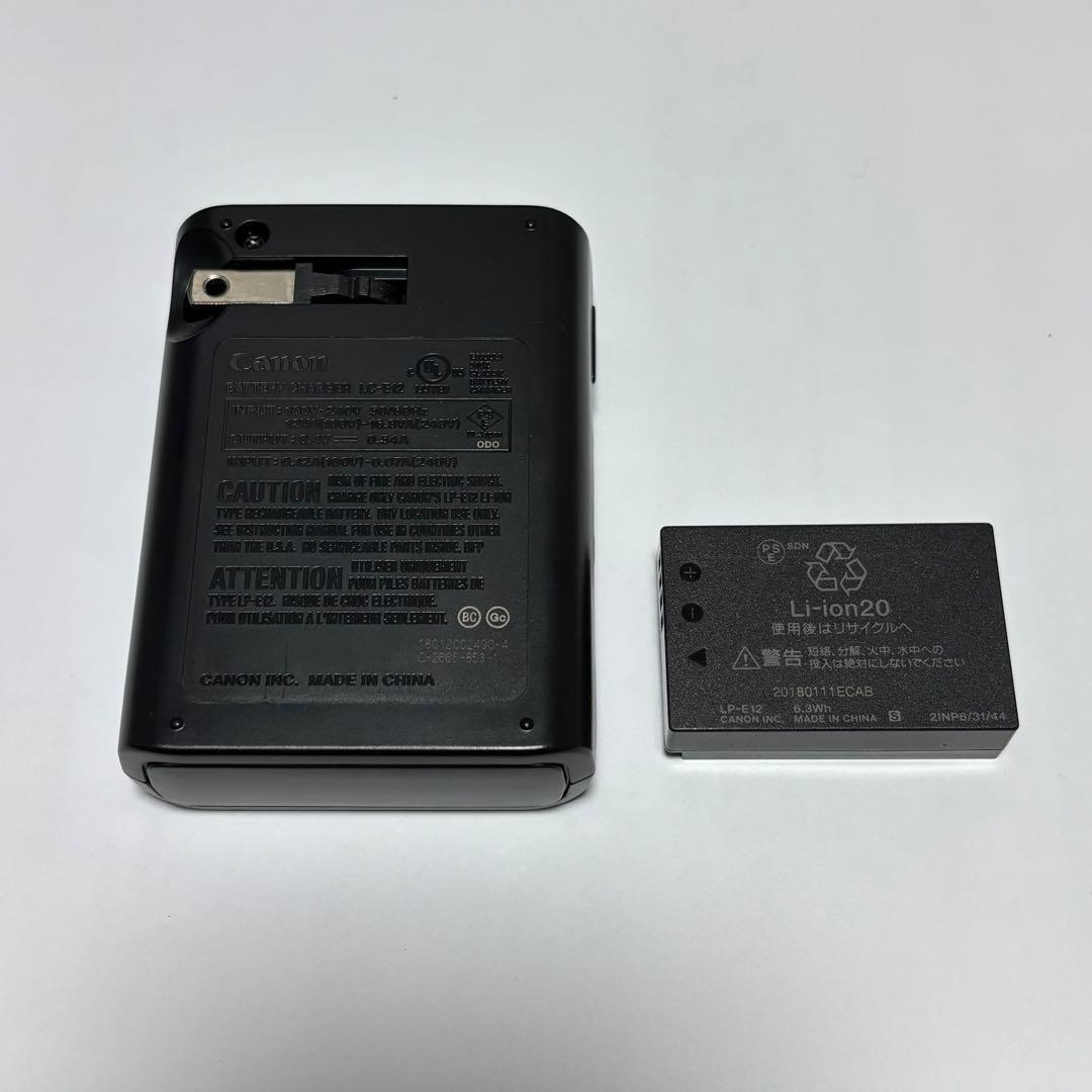 Canon ミラーレスカメラ ダブルズームキット m100