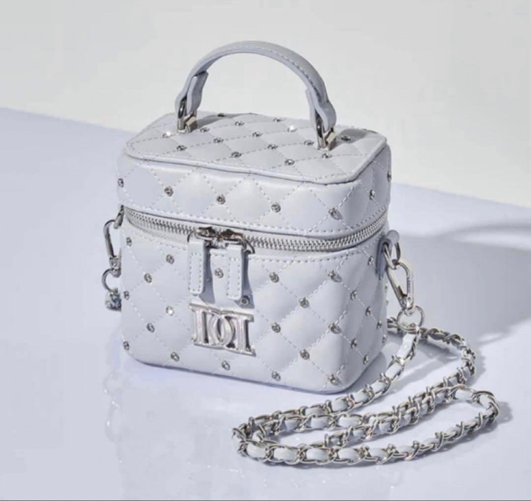 ダーリッチ キルティングビジュースクエアミニバッグ SAX サックス